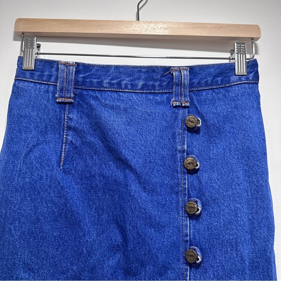 Vintage Denim Button-Down Pencil Skirt - Picture 5 of 9